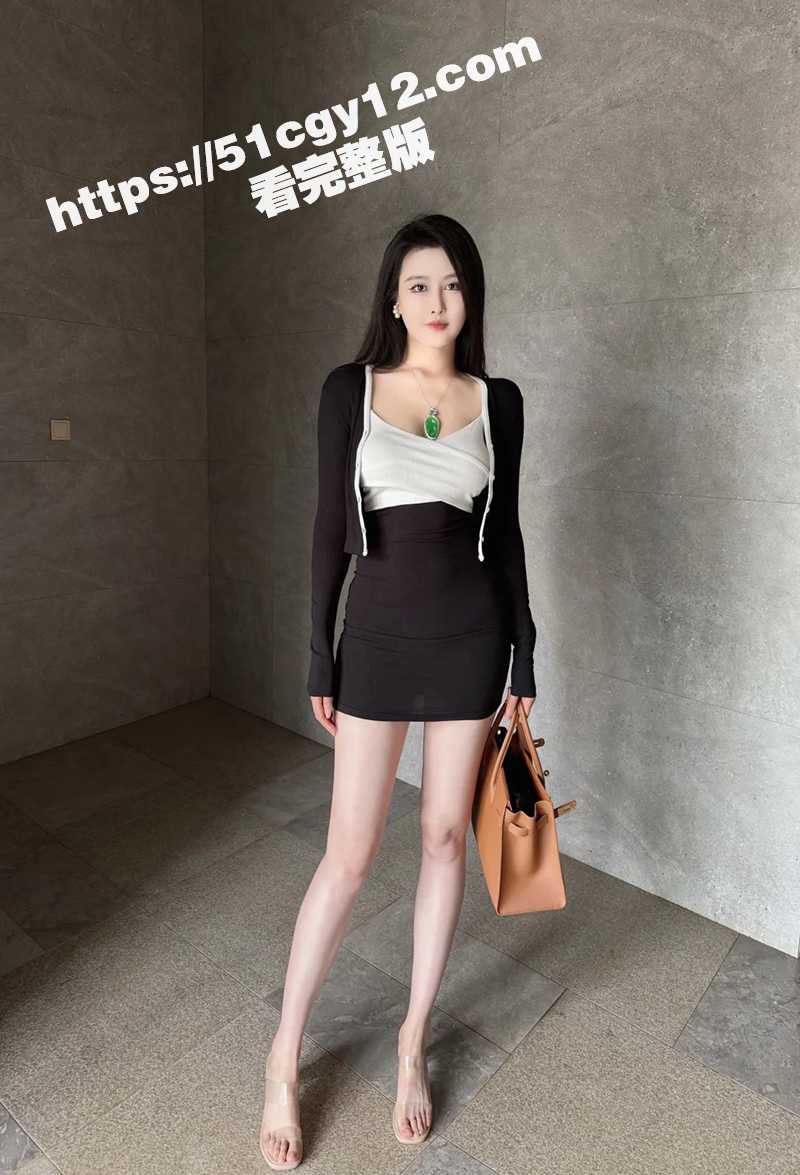 海角大神 我的妈妈是脚模 分享与妈妈的性爱之旅 用肉棒替父亲照顾妈妈的淫穴！ - 51吃瓜网-51吃瓜网