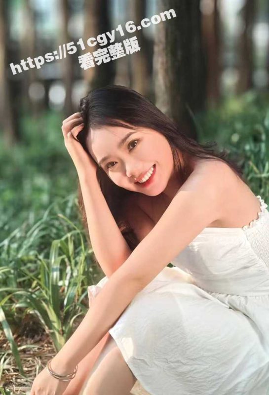 温州大学 吴馨彤 不雅视频流出 性感学姐变母狗 叼着内裤玩假屌 自慰高潮喷水不止 ！-51吃瓜网