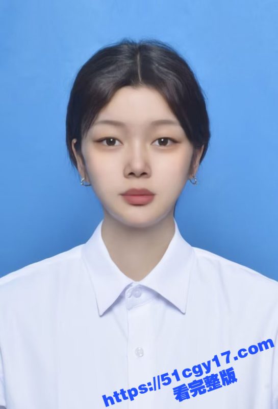 重庆21岁少女 郑芙蓉 从邻家清纯女孩沦为裸贷母狗 才两千就把露脸自慰视频卖了！-51吃瓜网