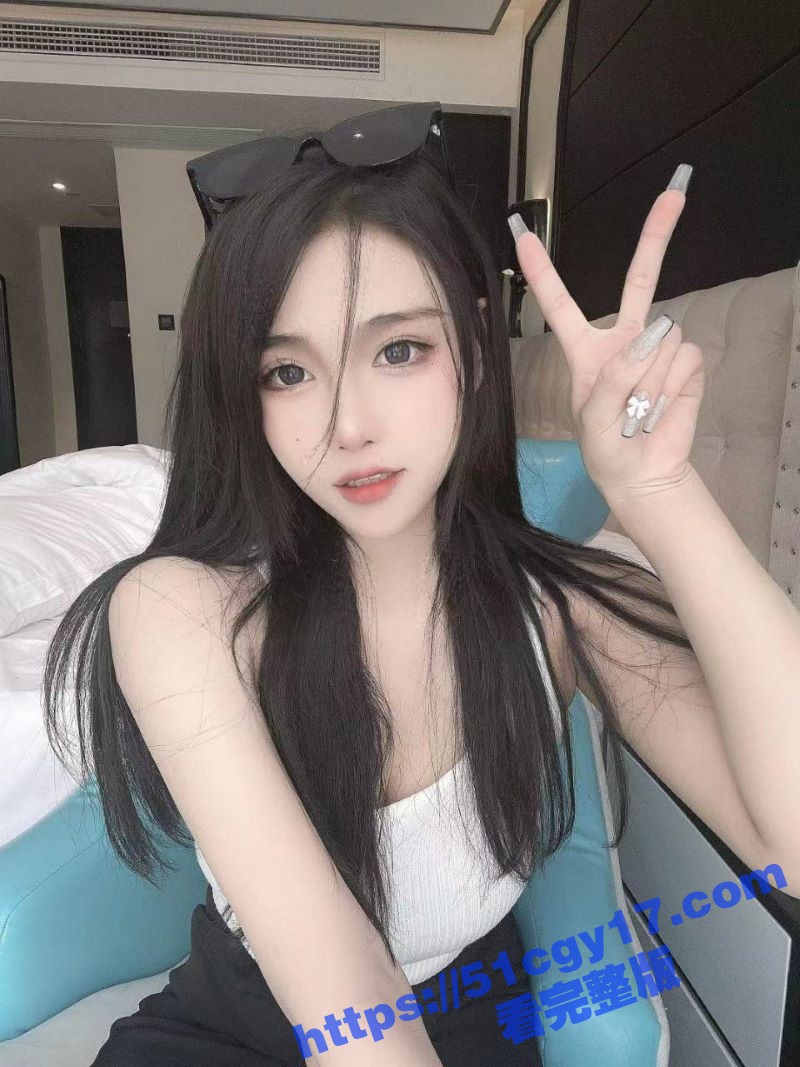 富二代群P狂欢！女大学生被轮操至高潮痉挛喷水 娇嫩身躯在快感中颤抖 爽到失控呻吟！ - 51吃瓜网-51吃瓜网