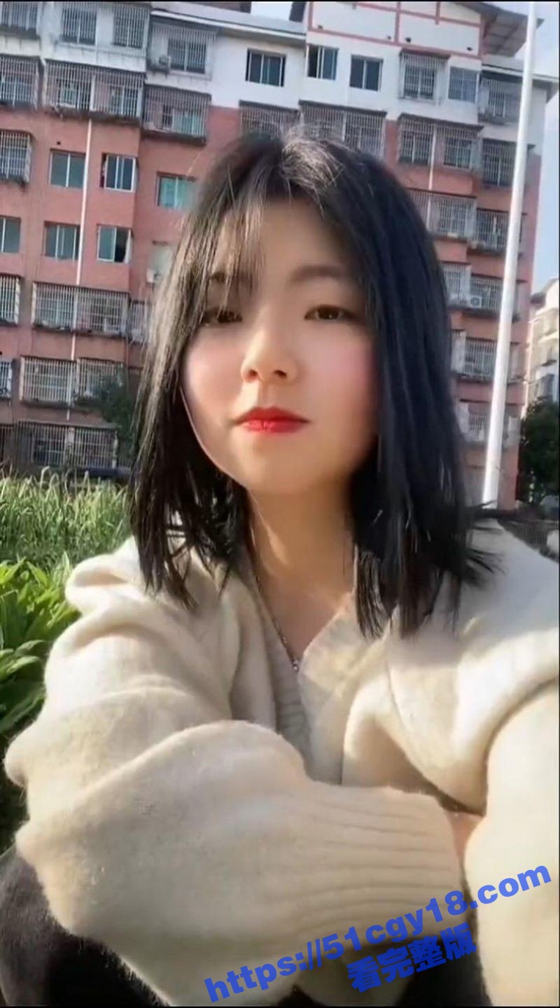 四川广安娇妻 王娟 被绿帽老公曝光私密视频 黑丝美腿尽显火辣身材 极品翘臀遭打桩猛操淫叫连连! - 51吃瓜网-51吃瓜网