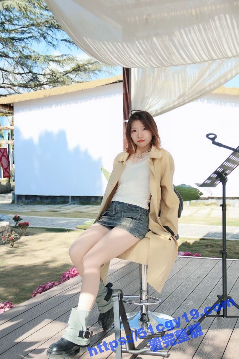 广东师范大学 刘文静 首次面基秒变骚浪母狗 被炮友后入猛烈抽插到颤抖 反差感直接拉爆！ - 51吃瓜网-51吃瓜网