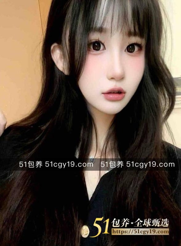 51包养 高端外围 | W2WH042702 武汉纯兼职在校学生妹妹 性格好 皮肤雪白 质量保真 假一罚十-51吃瓜网