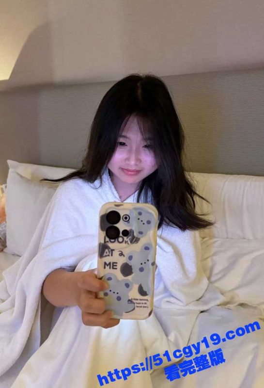 贵州清纯少女 李诗语 包养调教视频曝光 全程露脸舔肛吞精超级反差 纯纯的精盆母狗！-51吃瓜网