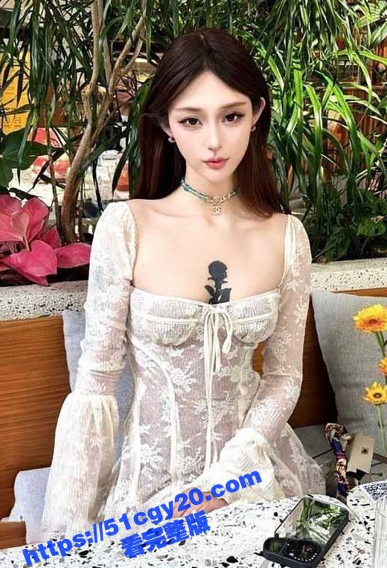 极品大学生女神 不雅视频泄露 超高颜值火辣身材 跪地舔屌口技炸裂！-51吃瓜网