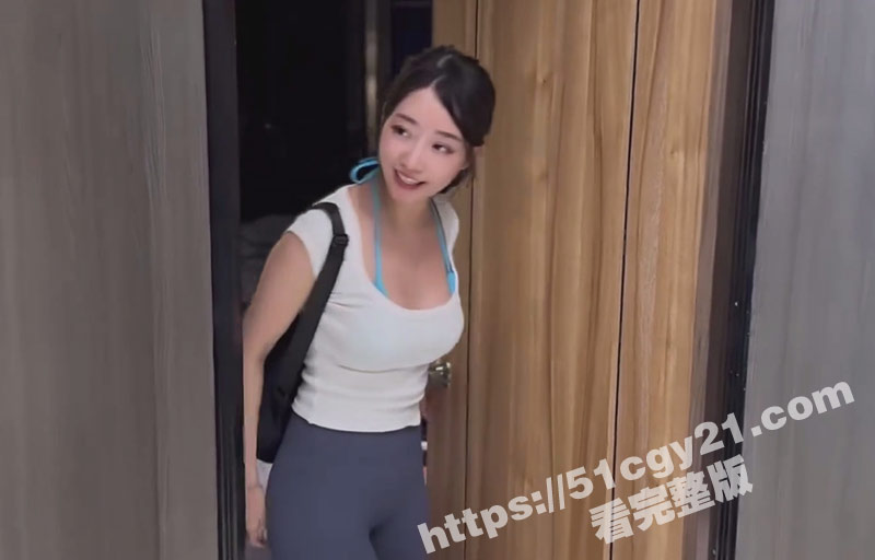 台湾美臀天后 Ellie 剧情演绎  来家教的健身教练 女同百合首作 巨乳闺蜜三女互插尺度炸裂！-51吃瓜网