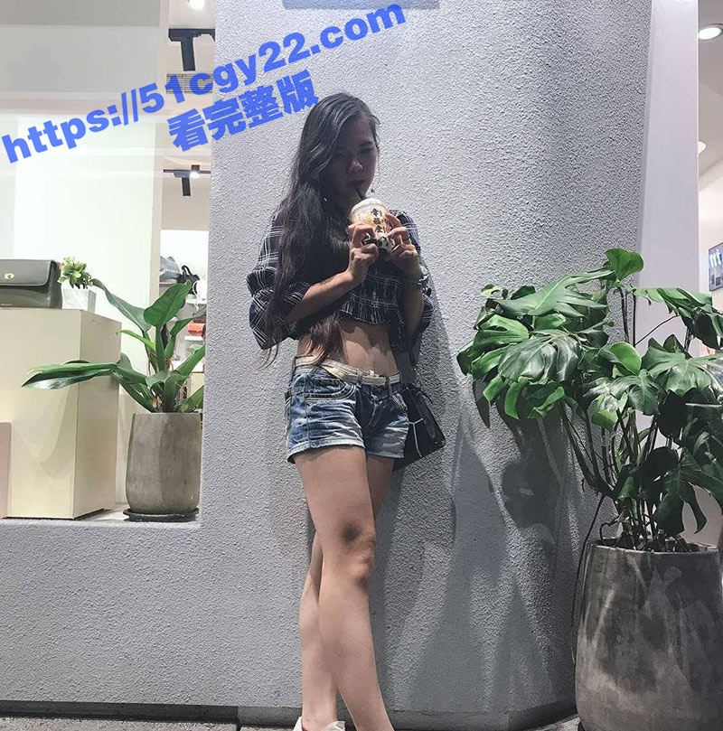 微胖巨乳骚母狗 吴雅婷 与男友露脸口交做爱视频流出 各种姿势无套爆操 骚鸡咬着嘴唇低声呻吟浪叫！ - 51吃瓜网-51吃瓜网