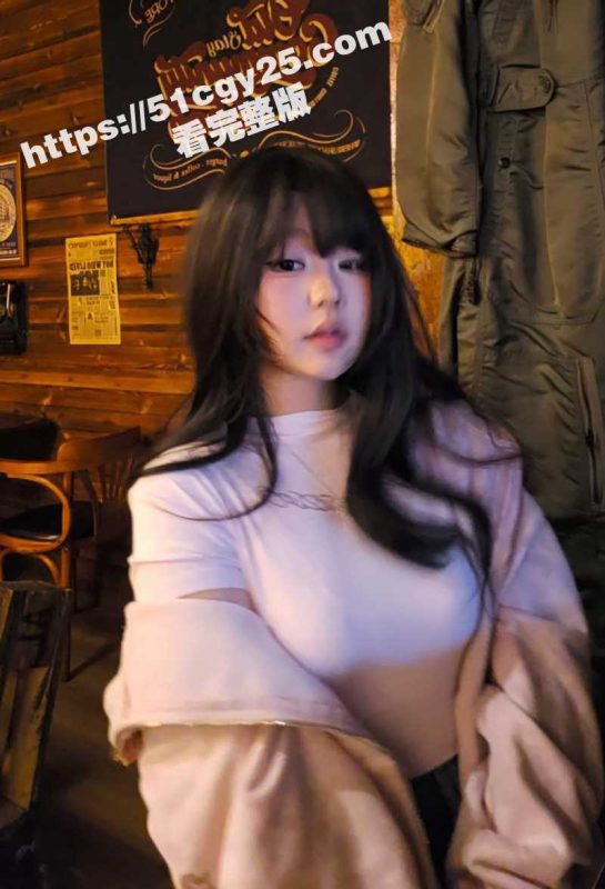重庆二次元少女 王霖婧 不雅视频流出 反差母狗性瘾爆棚 在网上到处约炮 最爱多根大屌同时插入！-51吃瓜网
