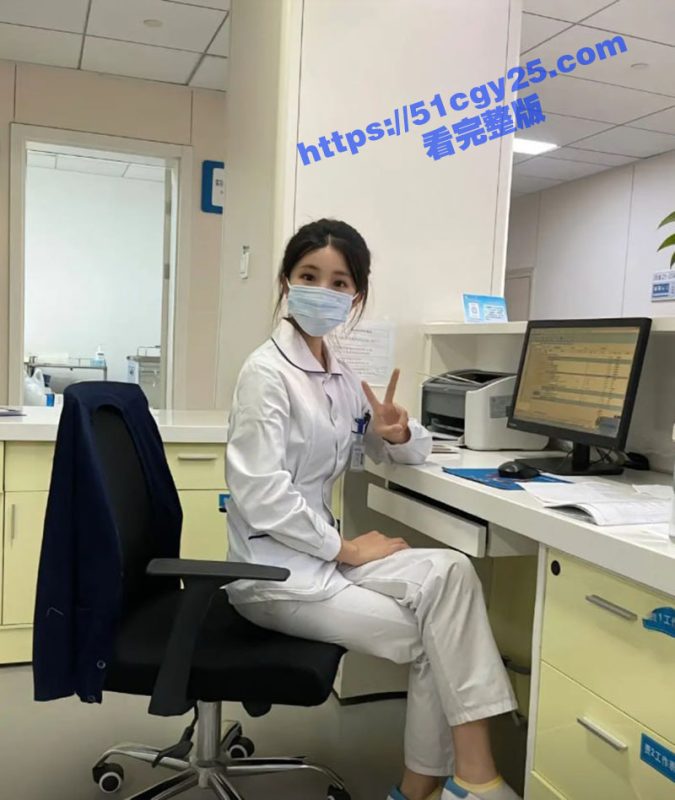 湖南省人民医院实习护士线下开课 亲自上阵 玩弄自己白虎嫩穴 讲解如何玩弄女性生殖器 能更快高潮！-51吃瓜网