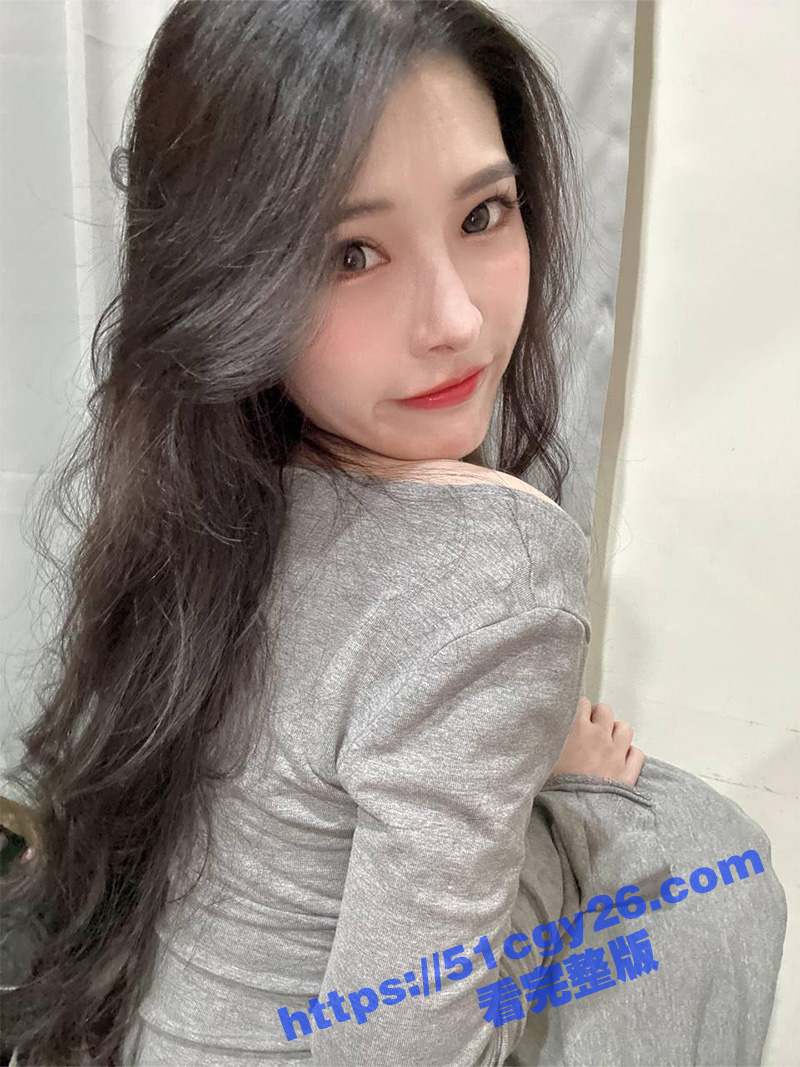 台湾极品福利姬女神 波衣 道具自慰喷水私拍合集 近距离展示美乳嫩穴无限魅惑 娇喘勾魂诱人！ - 51吃瓜网-51吃瓜网