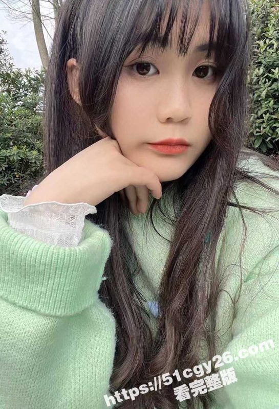 宜宾清纯美少女 谢欣芮 不雅视频曝出 为男友戴绿帽被金主用跳蛋假屌调教 淫穴白浆四溢！-51吃瓜网