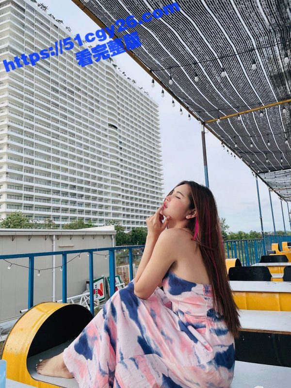 泰国极品巨乳人妻 Atommie 被变态绿帽癖男友 献身大屌单男 无套猛操福利合集 震撼来袭！-51吃瓜网