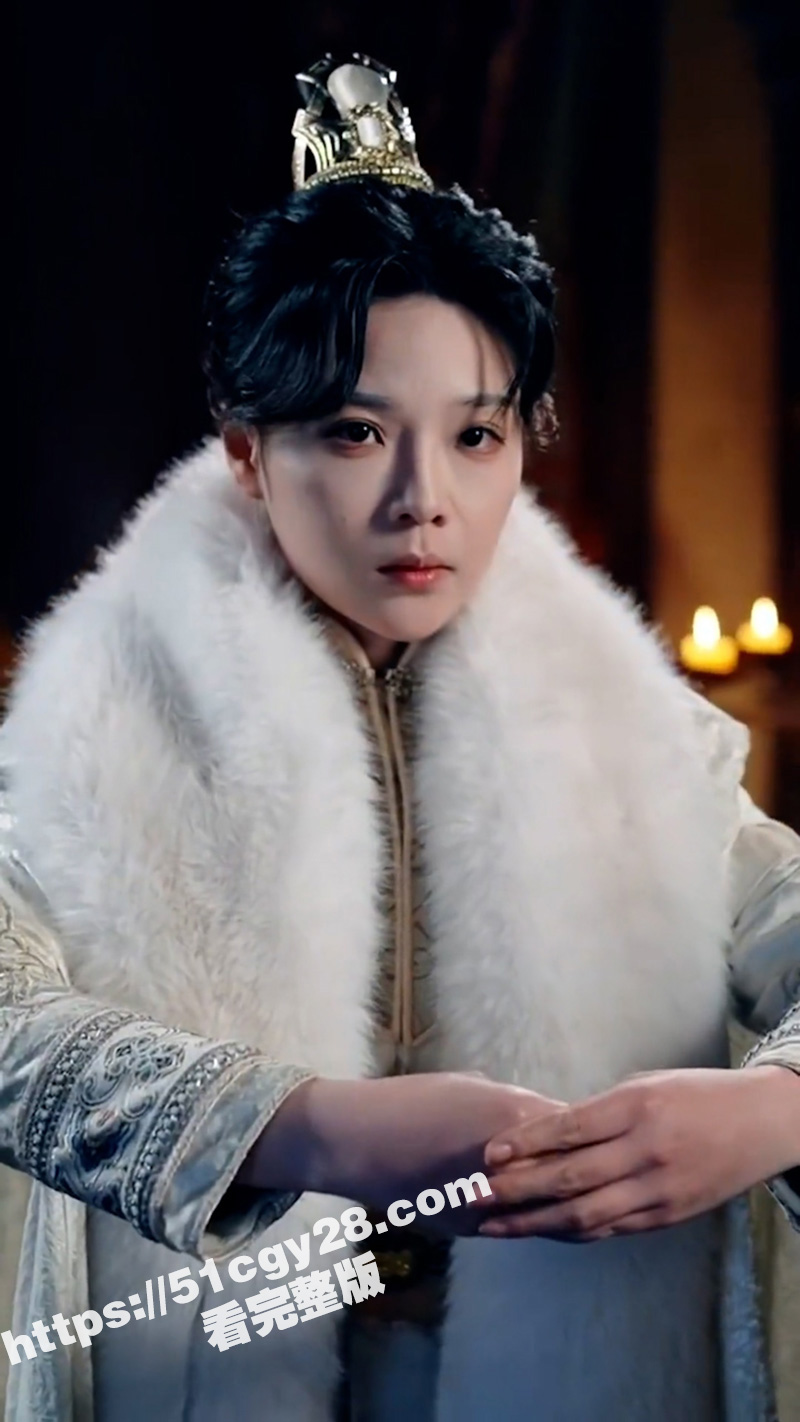 擦边短剧《娘子莫慌其实我有亿点点修为》东宫九品伴读萧凡靠签到苟活 却被女扮男装的太子秦轩选中！ - 51吃瓜网-51吃瓜网