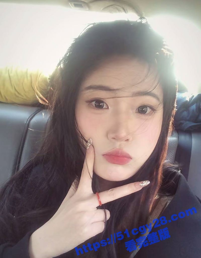 陕西清纯眼镜妹 性爱视频泄露 与男友在酒店走廊释放欲望 翘臀被猛烈进攻 刺激感飙升！ - 51吃瓜网-51吃瓜网