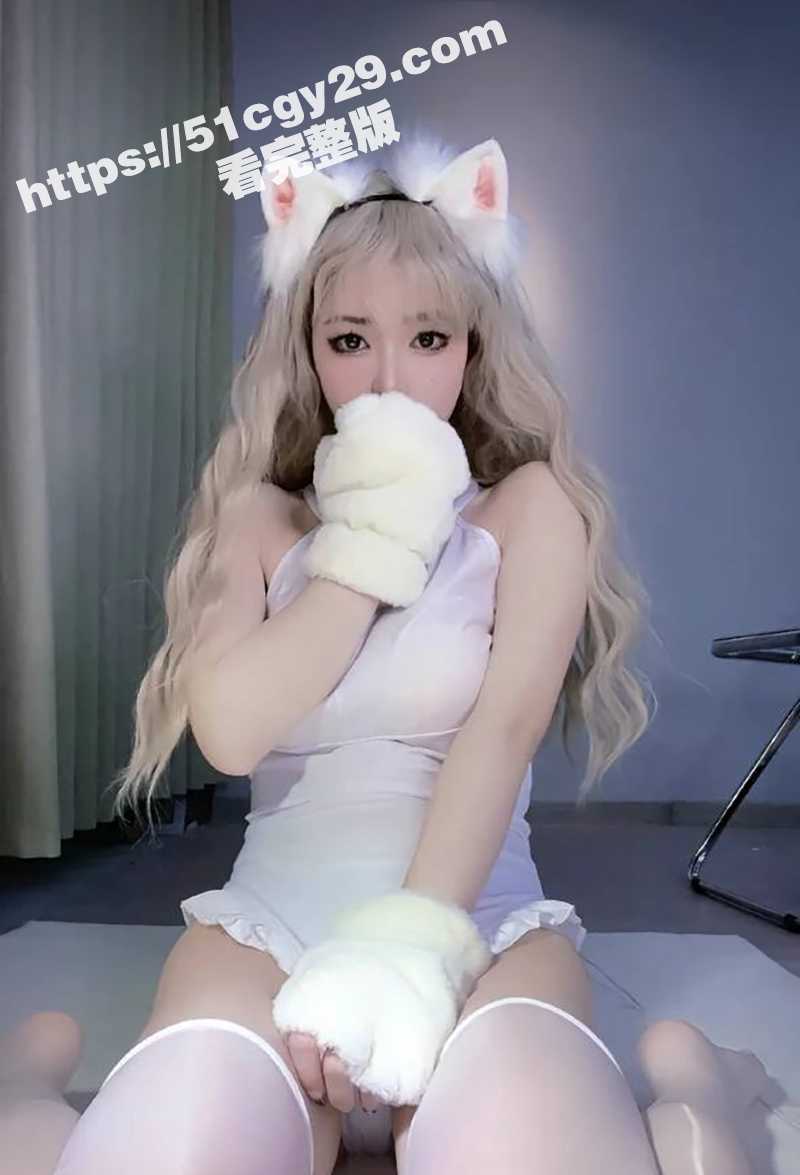 双视角直播开创网红 一只霸王兽 直播合集流出 戴肛塞链珠玩湿身诱惑 化身萝莉骚舞足交榨精！ - 51吃瓜网-51吃瓜网