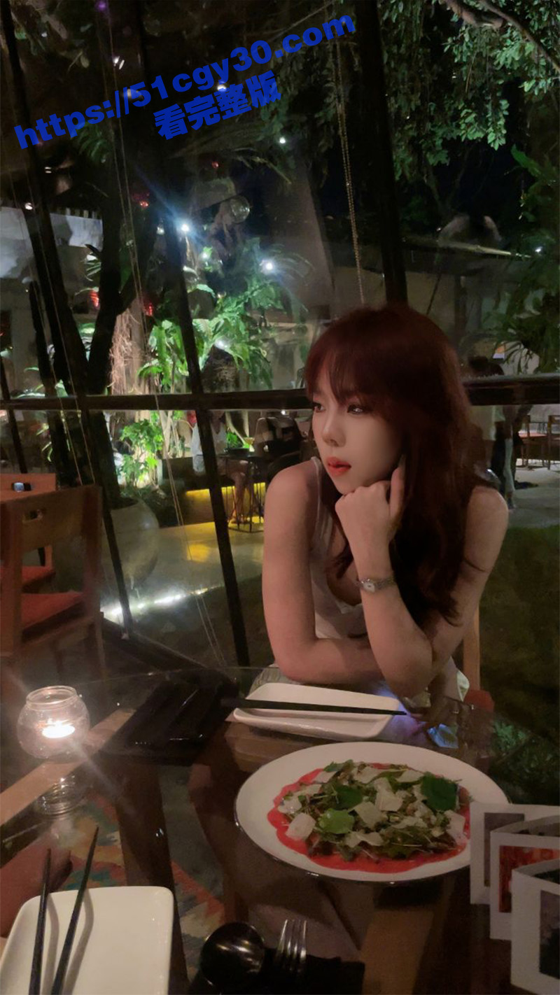 富二代 fKabuto 真实约炮02年女大 怼脸拍摄极品嫩妹口交舔屌 无套抽插紧致一线天美穴 内射画面爽到爆! - 51吃瓜网-51吃瓜网