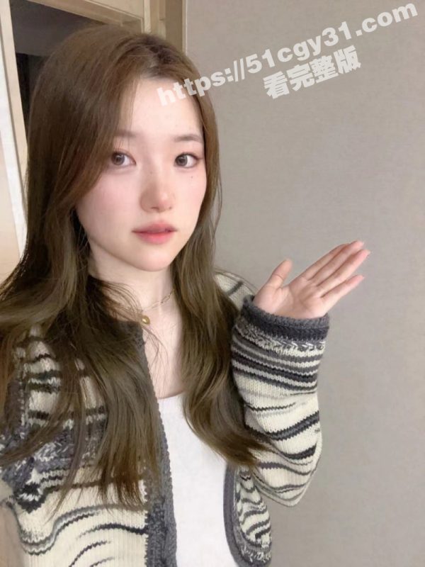 江苏常州坐台女 宋亦瑶 为报答客户上门送逼 卫生间内后入翘臀 激烈打桩淫叫不断！-51吃瓜网