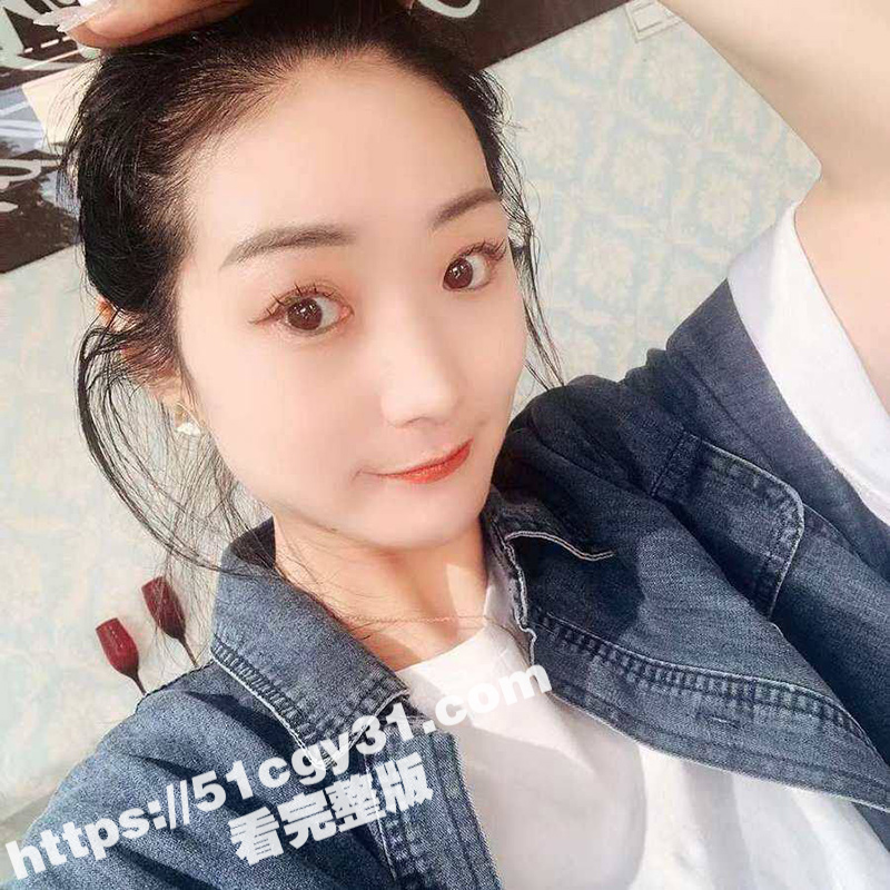 四川A4腰极品巨乳尤物 与网友约炮视频曝光 激情车震狂抽翘臀 哭声夹带着呻吟 骚到骨子里了！ - 51吃瓜网-51吃瓜网