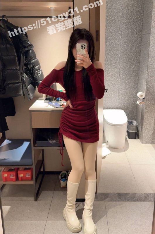 瓜友原创投稿 绿帽老公邀请大龟头金主 一起无套内射娇美淫妻 近景镜头爆插骚穴 浓精白浆齐流！-51吃瓜网