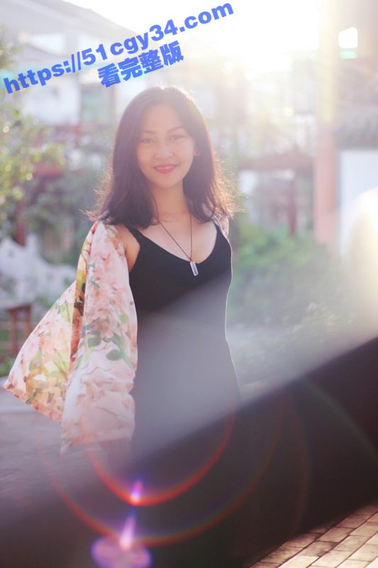 乱伦大神 淫母少年 叔叔与骚妈偷情走后 与骚妈再度进行狂欢 骚穴内两人精液激烈交融！-51吃瓜网