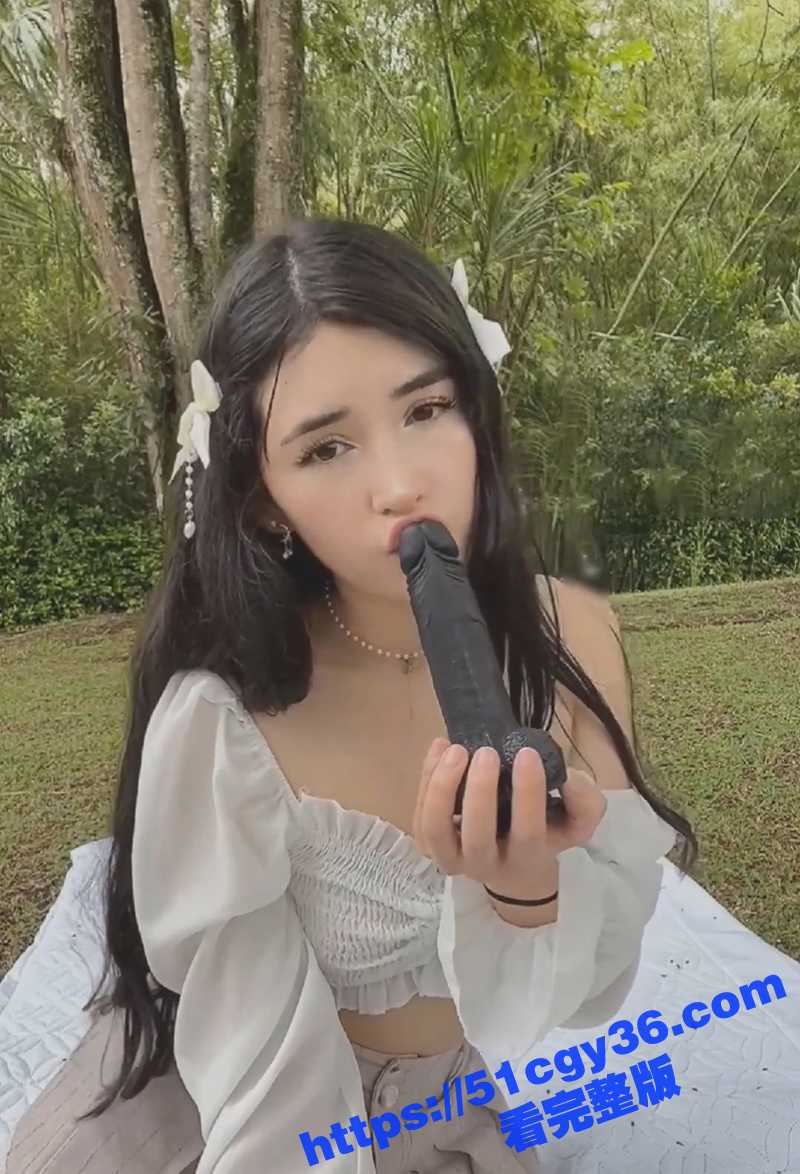 TikTok中美混血网红 Catsara 下海黄片流出 绝美尤物车震抠逼自慰 户外露出骑乘假屌！ - 51吃瓜网-51吃瓜网