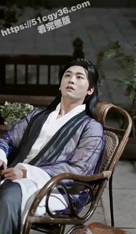 每日短剧《娘子，我其实有一点点修为》东宫九品伴读萧凡靠签到苟活 却被女扮男装的太子秦轩选中圆房！-51吃瓜网