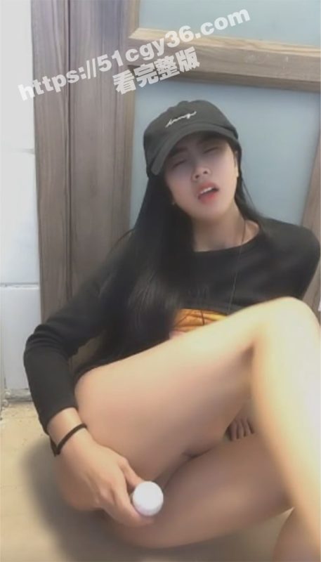 5位高颜值小仙女1V1裸聊福利合集 各种大尺度自慰诱惑撩人 言语挑逗感官到极致 别人花钱的瓜友们免费看！-51吃瓜网