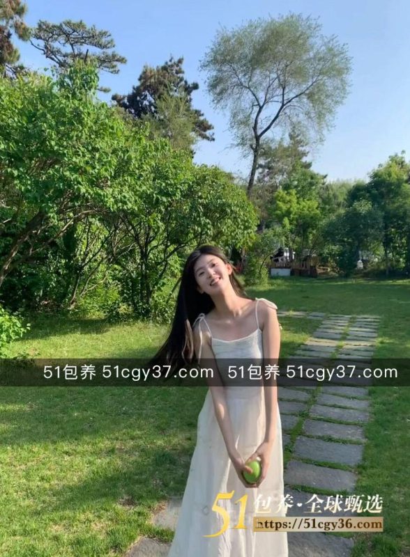 51包养 高端外围 | W2BJ060901 北京处女在校学生妹 可爱性格活泼 学校校花 质量保真 假一罚十-51吃瓜网