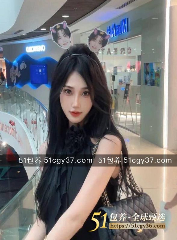 51包养 高端外围 | W2XM061002 厦门雪白妹妹 长腿细腰 会舞蹈 通体雪白 气质优雅 质量保真 假一罚十-51吃瓜网