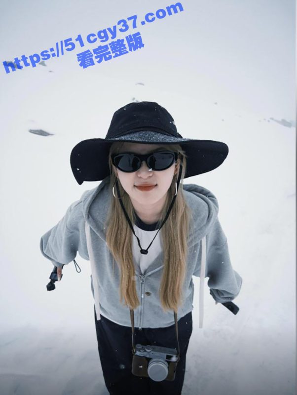 二婚体育男大战拔丝女！抖音300万粉丝网红 小郑嘻嘻 自曝老公婚内出轨 连做爱视频都一并爆光！-51吃瓜网