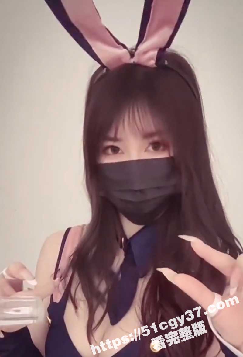 推特足控福利姬 葵老师 竟是信阳师范在校生 徐卓 网友扒出靠裸聊 卖原味丝袜 和尿液赚钱！ - 51吃瓜网-51吃瓜网