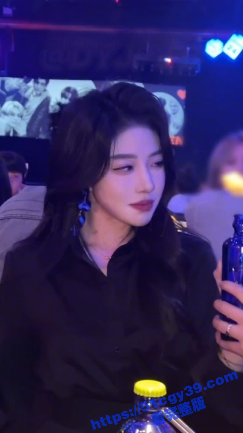 抖音AV风混剪大神 fangsssshiyu 新作 绿帽NTR剧情火辣上线 极致视觉盛宴! - 51吃瓜网-51吃瓜网