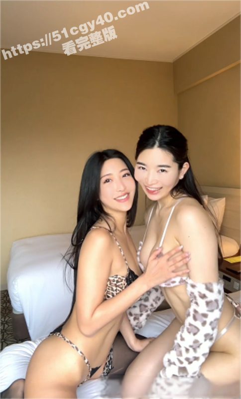 日本高人气女优 水川堇 女同私拍合集 携手闺蜜激情百合 舌尖交织尽显骚姿媚态！-51吃瓜网