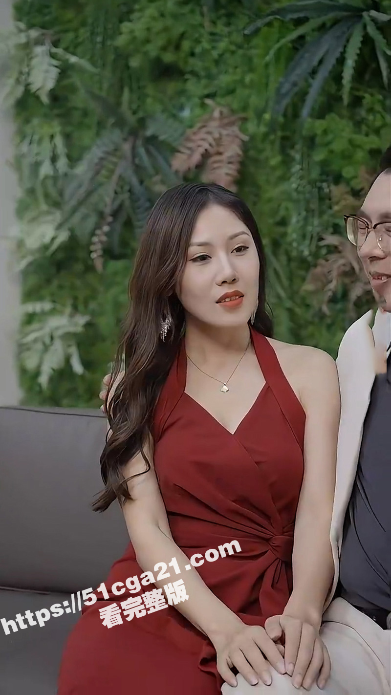 擦边短剧《心灵逆袭》林凡意外觉醒读心术 偷听女上司心声 职场博弈一触即发! - 51吃瓜网-51吃瓜网