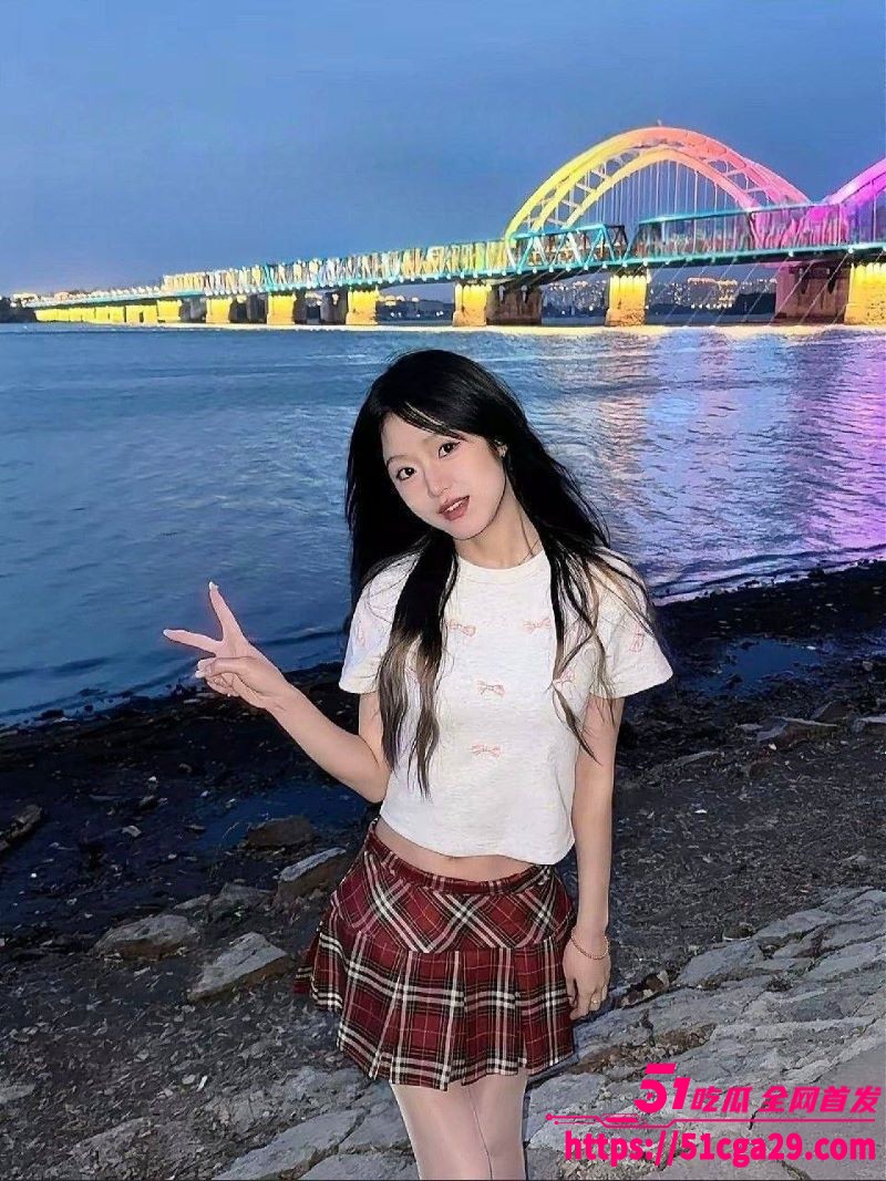 甘肃民族师范学院 陈美娇 回族学生妹调教视频流出 撒尿口爆群P玩弄 后入爆操性感蜜臀! - 51吃瓜网-51吃瓜网