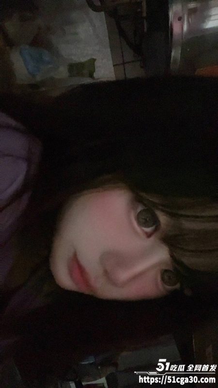 台湾高雄科技大学 邹梦婷 外表乖巧却脚踏多船 炮友无数夜夜交欢 犹如精盆般被随意内射！-51吃瓜网