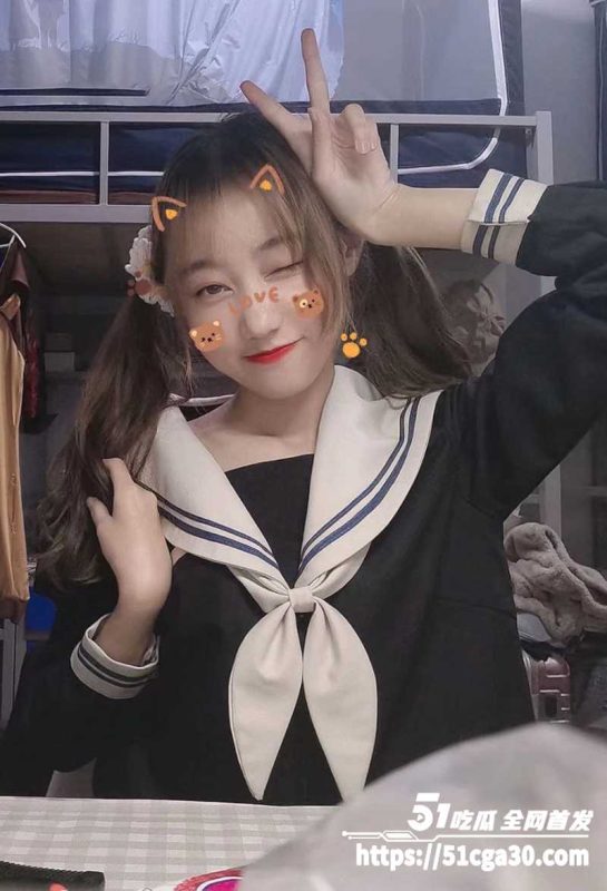 外语学院清纯学生妹 裸聊视频流出 颜值可爱身材性感 与金主裸聊淫骚自慰 各种揉穴扣逼！-51吃瓜网