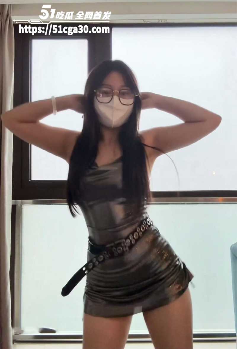 动感舞姬 无刺榴莲 露脸首秀裸舞合集 Q弹美乳贼性感 肉感身材顶胯送穴 潮歌热舞色情爆棚! - 51吃瓜网-51吃瓜网