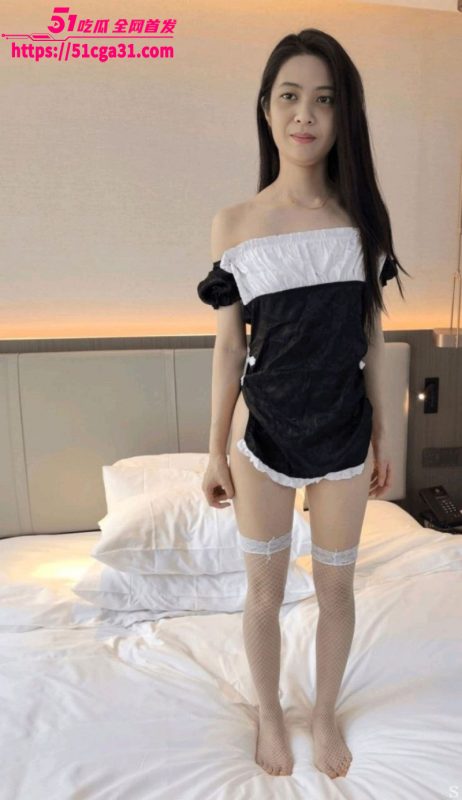 广西柳州二婚女会计 王洁 背着现任与前任老公再续前缘 不料操完就被无情曝光私拍！-51吃瓜网