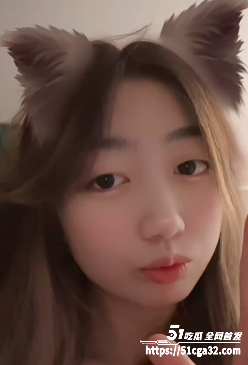 清纯反差少女网调约炮视频曝光 为刺激网上认主 线下约炮被主人狂操 超美尤物床上淫劲爆棚！ - 51吃瓜网-51吃瓜网