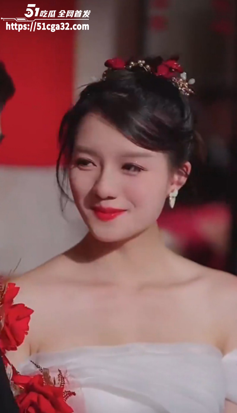 擦边短剧《阳光彩虹马小驴》农村孤儿结婚遭老婆后妈刁难 退婚后竟又被性感小姨子色诱! - 51吃瓜网-51吃瓜网