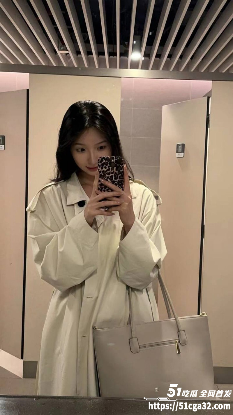 每日大赛之【露脸口交大赛】欢迎各大网友来评审投稿 - 51吃瓜网-51吃瓜网