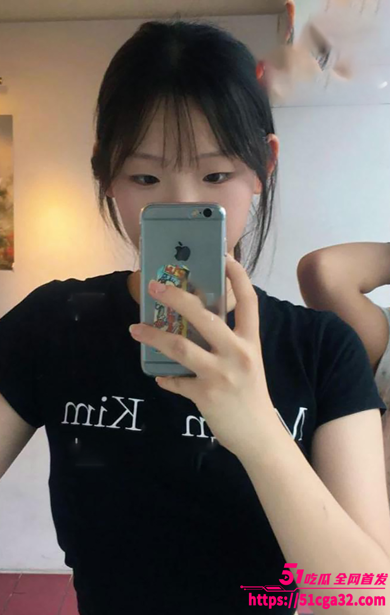 广西柳州学生妹 被金主包养做爱视频流出 上位骑乘白嫩乳房疯狂摇晃 娇喘的呻吟诱惑至极！ - 51吃瓜网-51吃瓜网