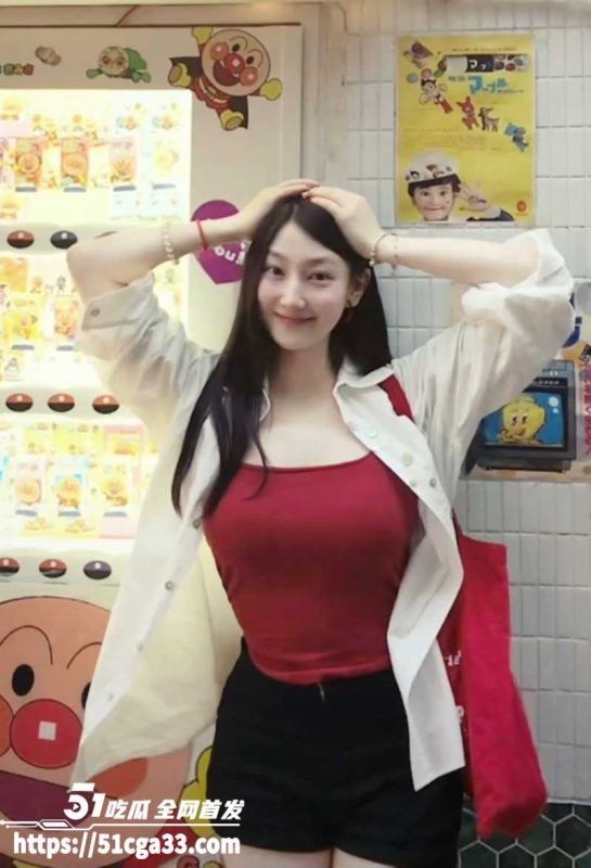 湖南抖音网红 爱被调教 大尺度自拍合集流出 清纯大学生肌肤白嫩 丰乳翘臀淫骚自慰 各种露奶反差到爆！-51吃瓜网