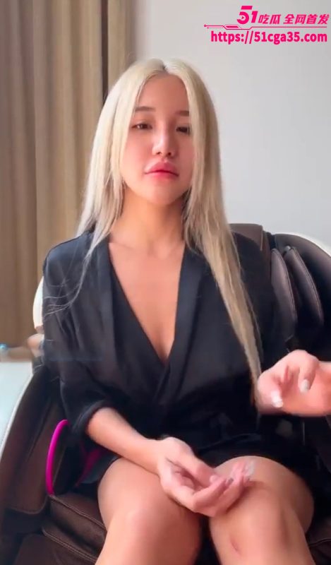 台湾性感网红 Mspuiyi 付费自慰视频流出 雪白酮体搔首弄姿 道具插穴高潮迭起 观感度极佳!-51吃瓜网