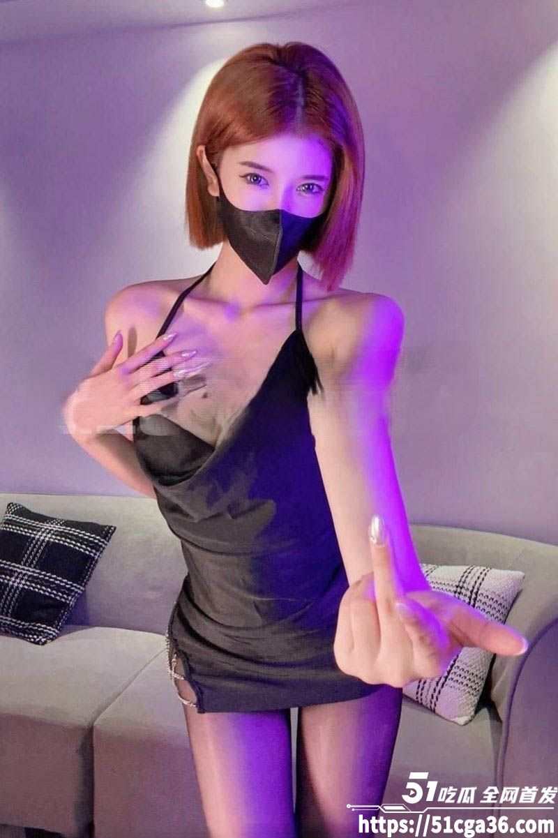 推特高颜值短发少妇 泡沫 啪啪自拍合集 黑丝情趣内衣诱惑十足 后入扇臀刺激感爆棚！ - 51吃瓜网-51吃瓜网