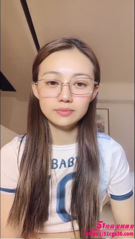 抖音极品骚母狗 希望之光女神 直播泄密 全裸舞蹈风情万种 跳蛋插逼高潮痉挛!-51吃瓜网