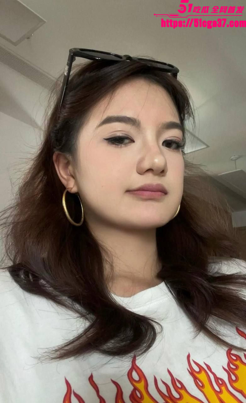 天津音乐学院表演系 朱子芊 新疆妹子被包养做爱视频流出 露脸口爆大秀绝技 黑丝美臀被道具狂插! - 51吃瓜网-51吃瓜网