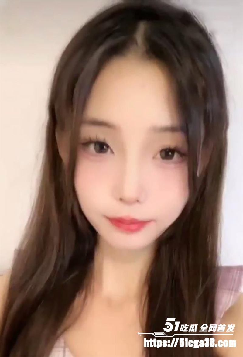 超清纯少女 小美 和金主 裸聊视频流出 高挑尤物穿情趣JK装 完美露脸揉奶抠穴玩自慰 假屌狂插嫩逼！ - 51吃瓜网-51吃瓜网