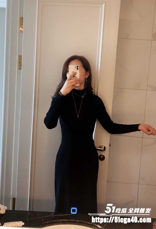 极品人妻 showlife027 性爱自拍合集流出 身材丰满诱人的美艳尤物 穿各种情趣装被打桩爆操！-51吃瓜网